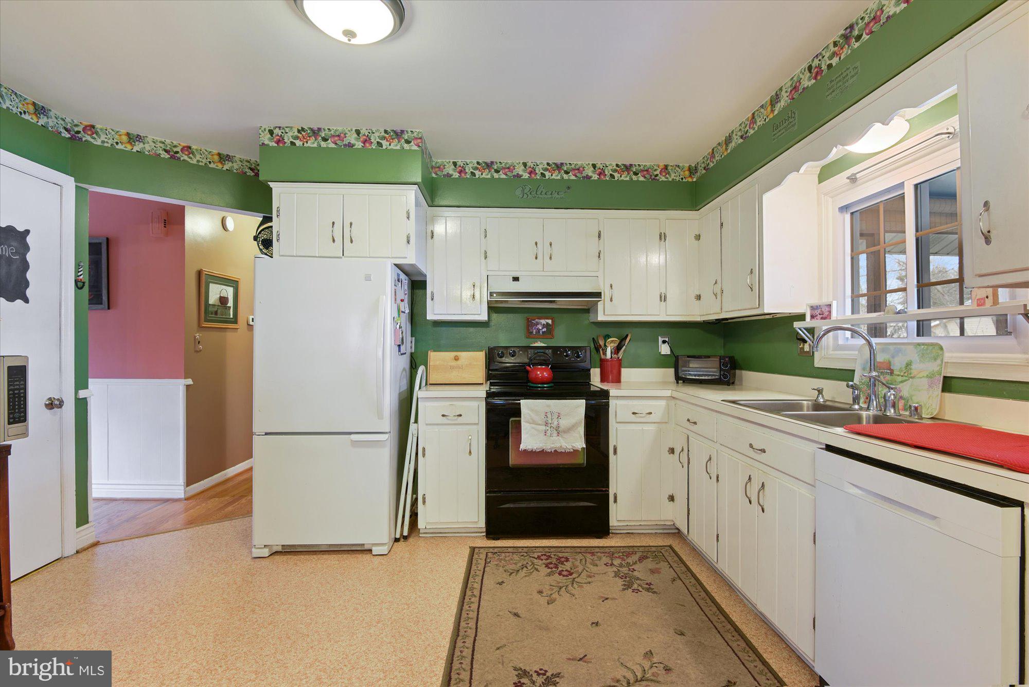 130 Hahn Road Westminster, MD 21157 - Photo 8 of 40 Gallery Image 8