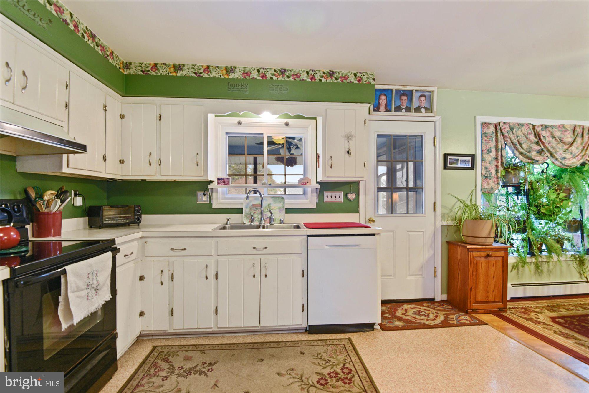 130 Hahn Road Westminster, MD 21157 - Photo 9 of 40 Gallery Image 9