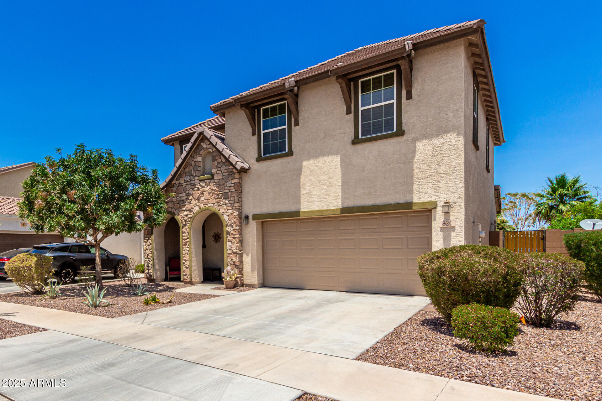 820 Constance Way Phoenix, AZ 85042 - Photo 23 of 29 a view of a house with backyard and sitting area