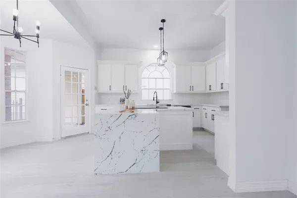 $440,000 | 17527 Sandy Cliffs Drive, Houston, TX 77090