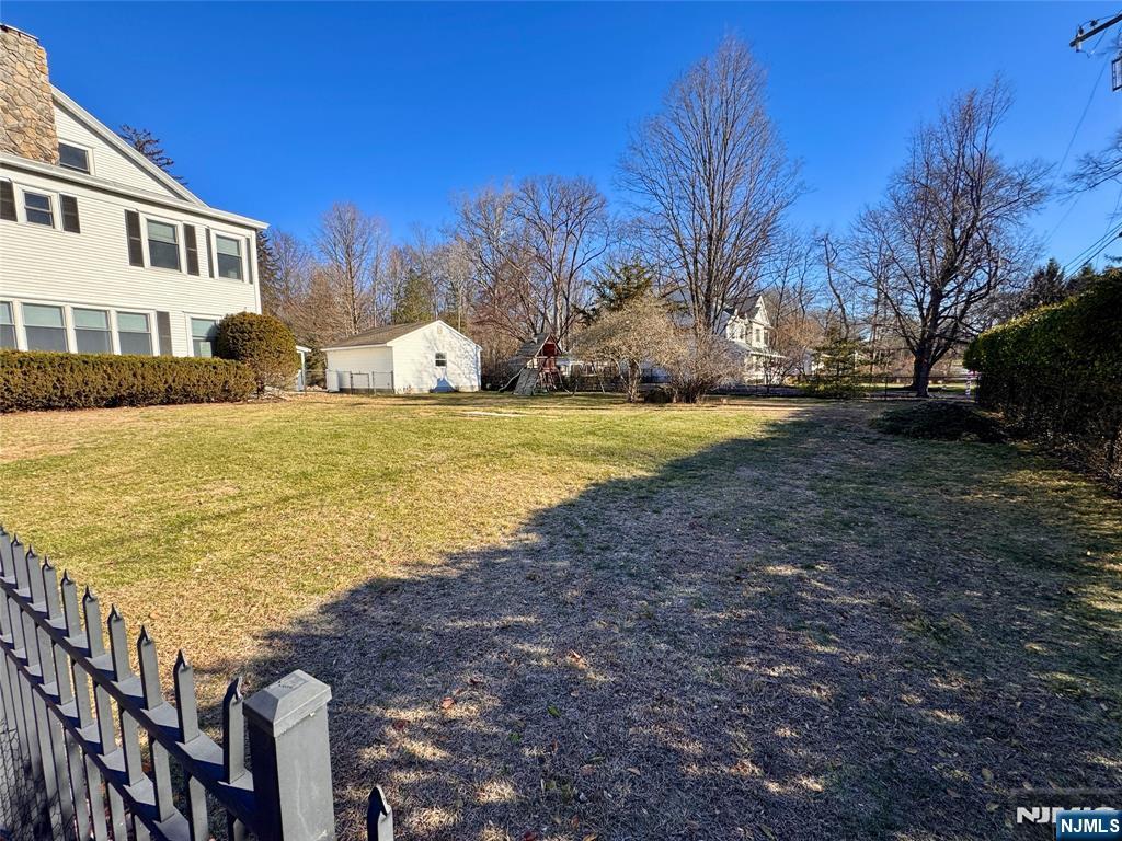 232 Franklin Turnpike Allendale, NJ 07401 - Photo 31 of 33 a view of an ocean and beach