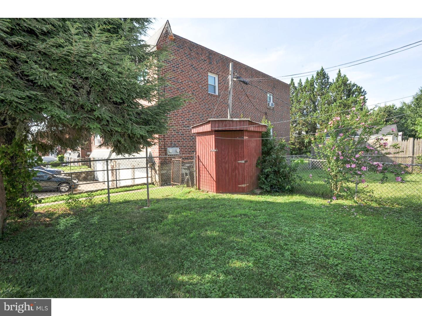 7531 Dungan Road Philadelphia, PA 19111 - Photo 24 of 25 Exterior Back