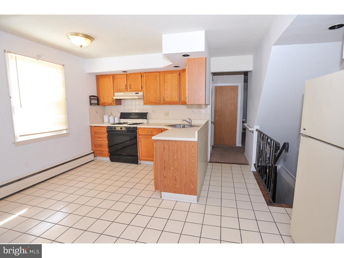 7531 Dungan Road Philadelphia, PA 19111 - Photo 7 of 25 Kitchen