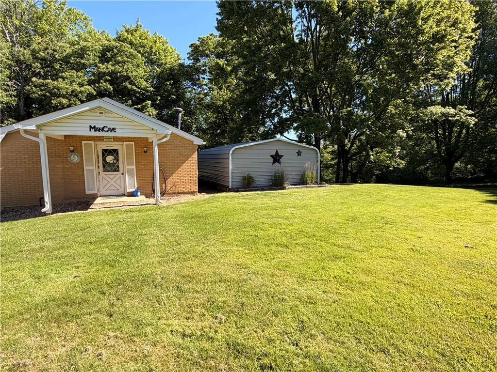 2072 Boyd School Road Wampum, PA 16157 - Photo 17 of 40