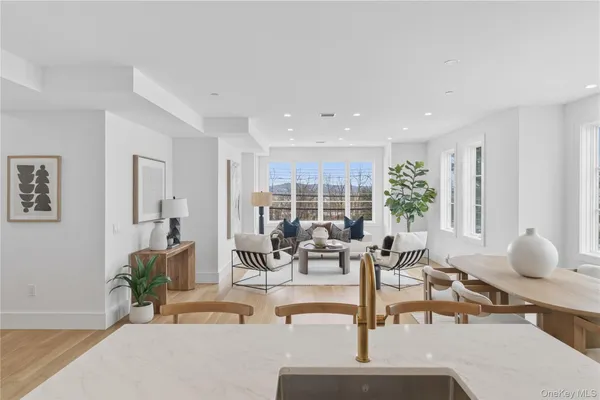 $2,299,000 | 156 Palisade Street, Unit C, Dobbs Ferry, NY 10522