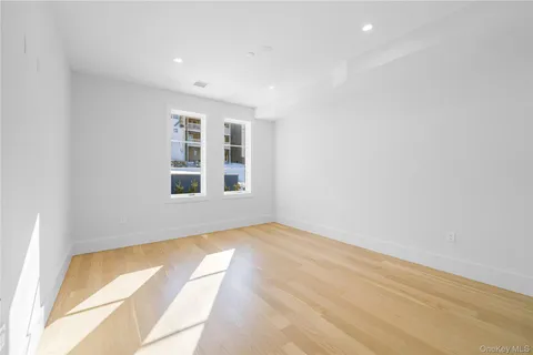 $2,299,000 | 156 Palisade Street, Unit C, Dobbs Ferry, NY 10522