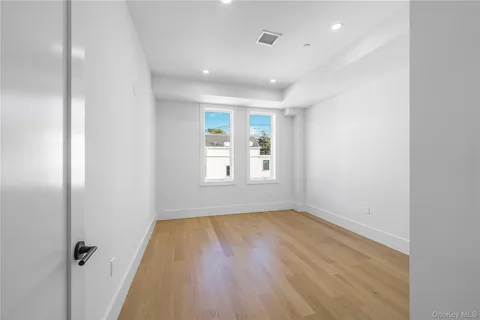 $2,299,000 | 156 Palisade Street, Unit C, Dobbs Ferry, NY 10522