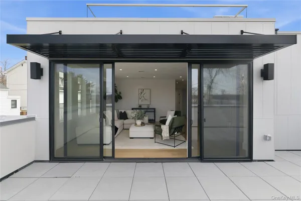 $2,299,000 | 156 Palisade Street, Unit C, Dobbs Ferry, NY 10522