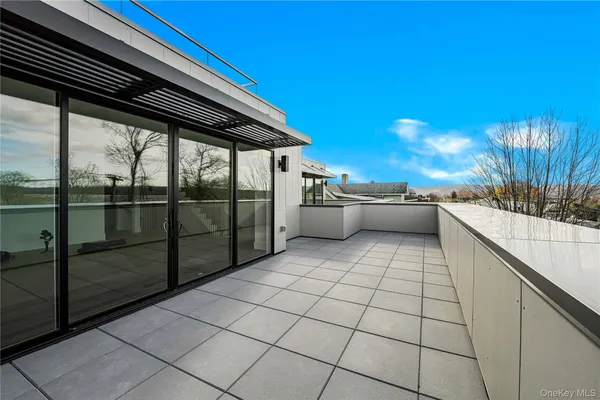 $2,299,000 | 156 Palisade Street, Unit C, Dobbs Ferry, NY 10522