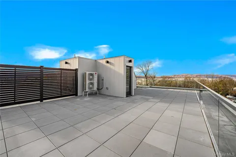 $2,299,000 | 156 Palisade Street, Unit C, Dobbs Ferry, NY 10522