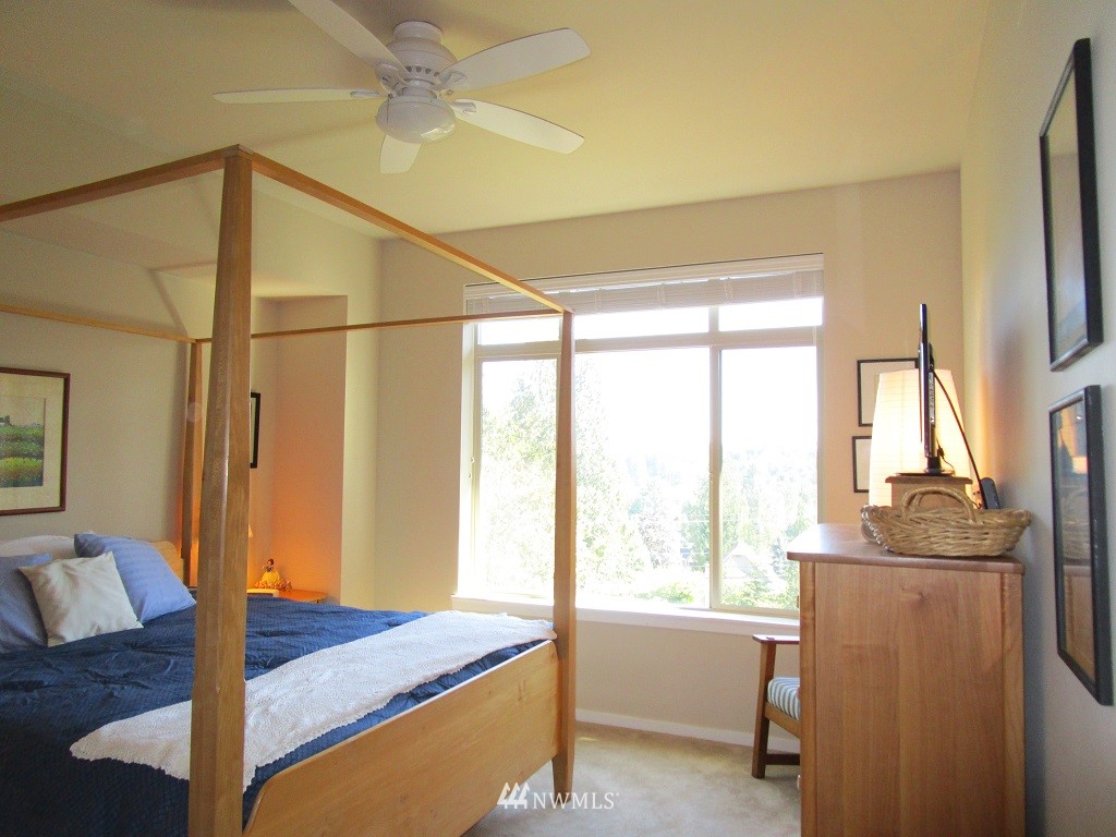 16531 2nd Park Southeast Bothell, WA 98012 - Photo 14 of 24