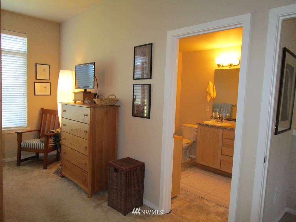16531 2nd Park Southeast Bothell, WA 98012 - Photo 15 of 24