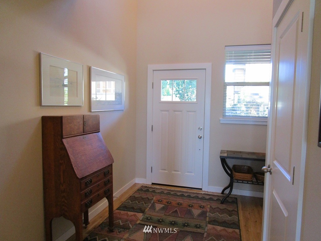 16531 2nd Park Southeast Bothell, WA 98012 - Photo 5 of 24