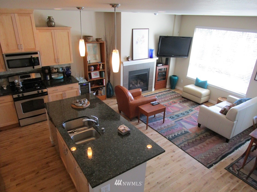 16531 2nd Park Southeast Bothell, WA 98012 - Photo 10 of 24