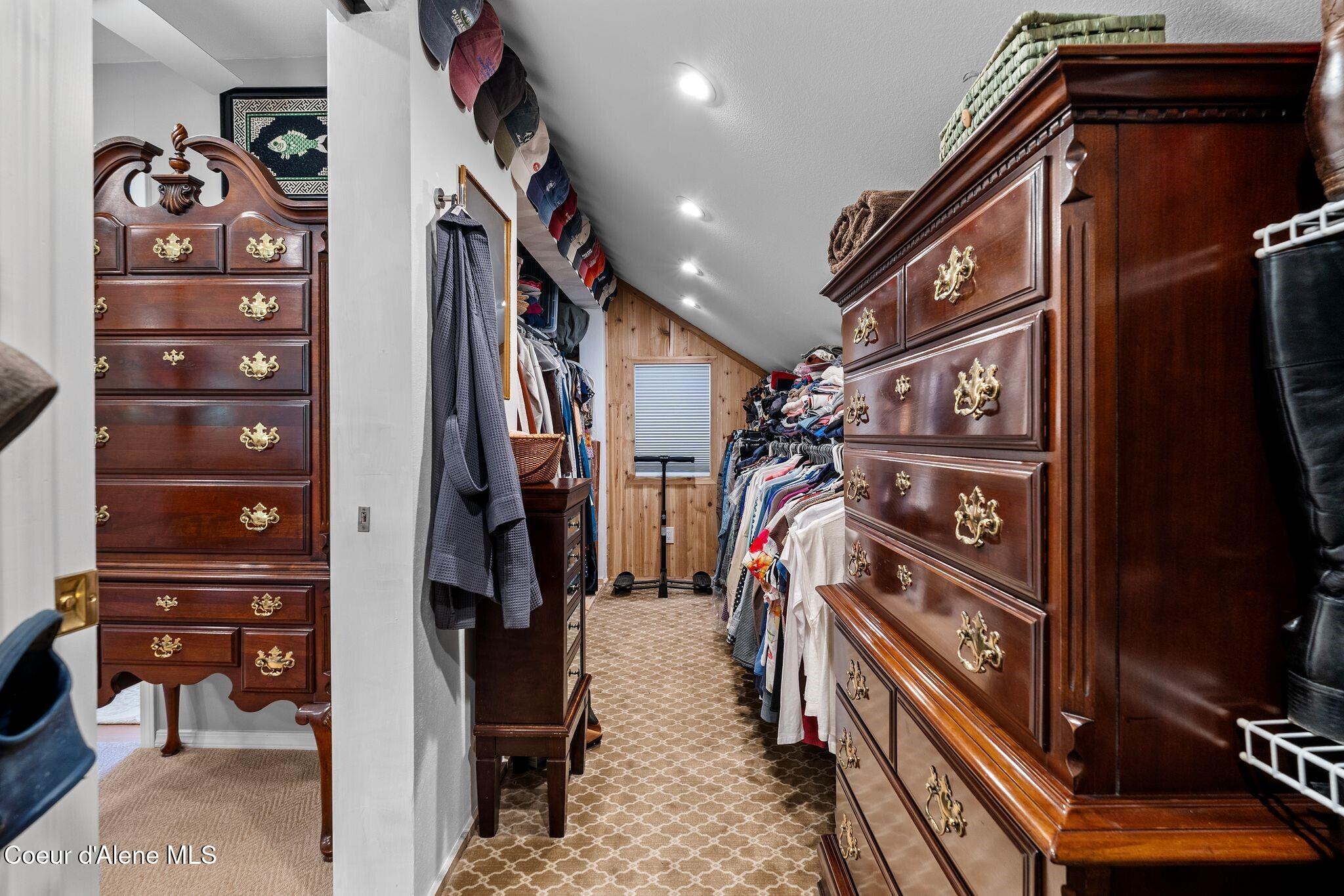 343 West Spring Creek Road Hope, ID 83836 - Photo 29 of 55 Walk-In Closet