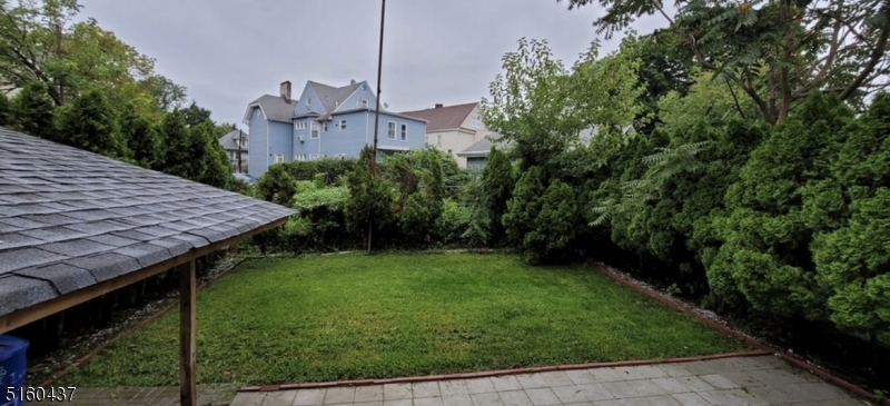 37 Delaware Avenue, Unit 2 Bloomfield, NJ 07003 - Photo 9 of 9 a view of a backyard