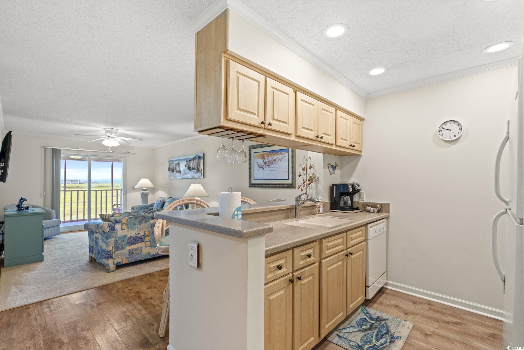 300 Marsh Place, Unit 204A Murrells Inlet, SC 29576 - Photo 7 of 39