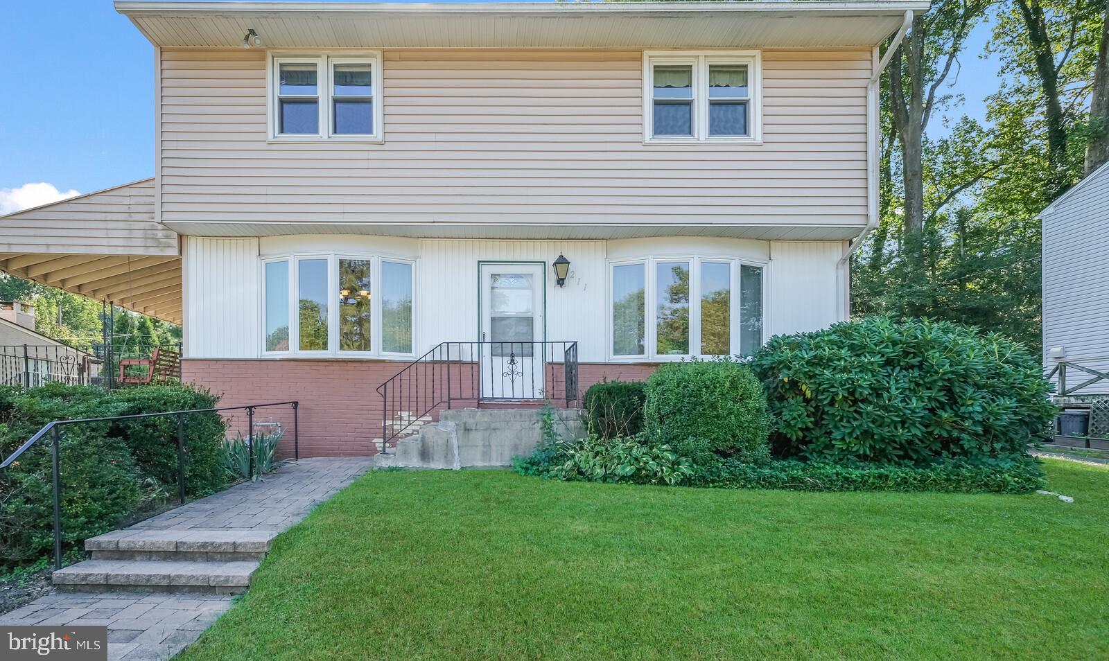 211 Cowbell Road Willow Grove, PA 19090 - Photo 1 of 24 Gallery Image 1