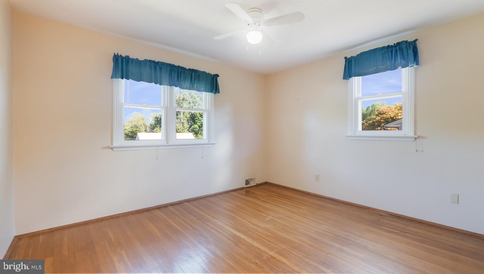 211 Cowbell Road Willow Grove, PA 19090 - Photo 15 of 24 Gallery Image 15