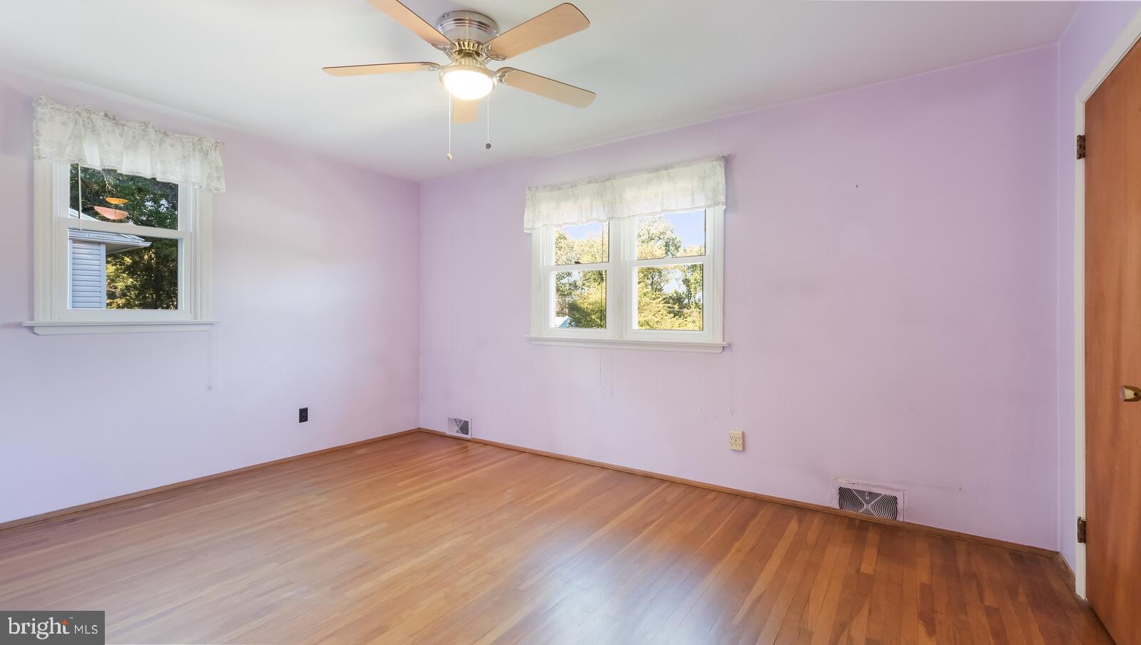 211 Cowbell Road Willow Grove, PA 19090 - Photo 16 of 24 Gallery Image 16