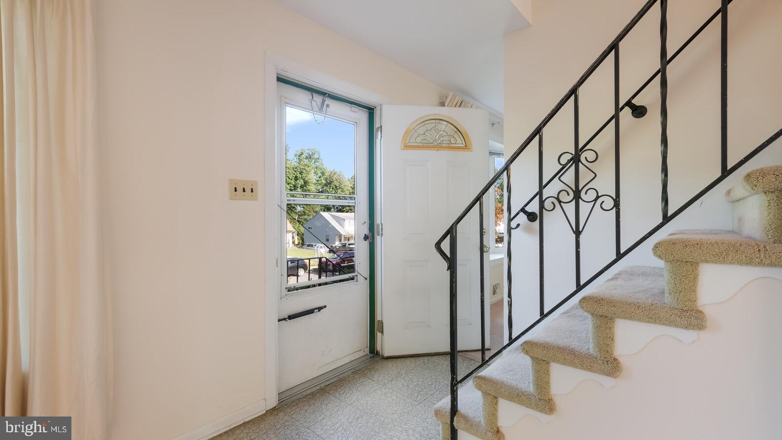 211 Cowbell Road Willow Grove, PA 19090 - Photo 5 of 24 Gallery Image 5