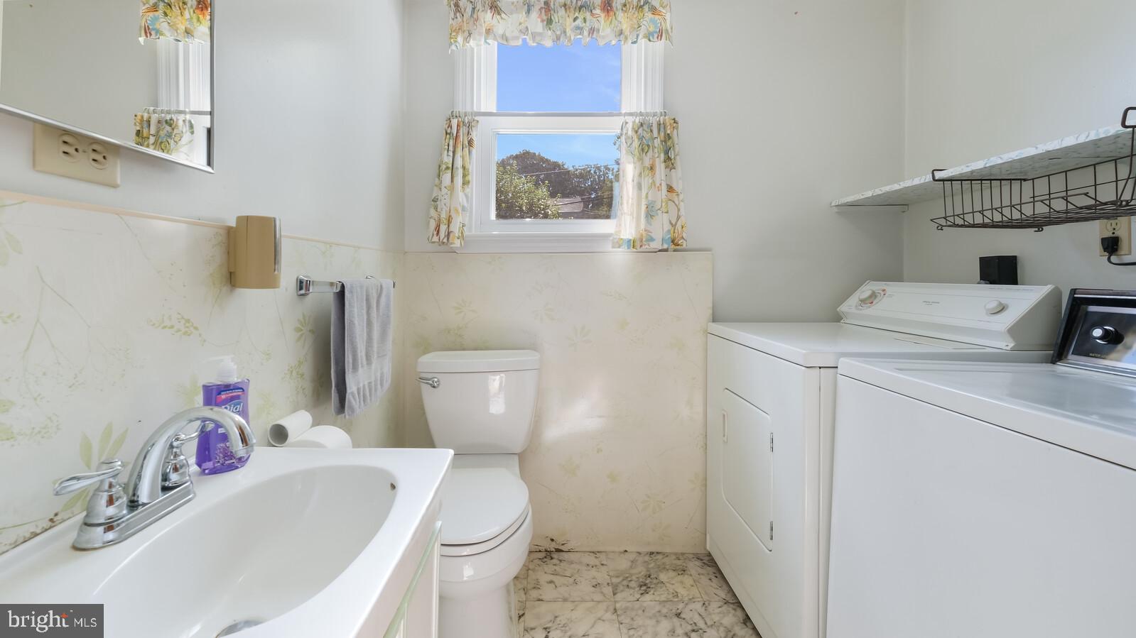 211 Cowbell Road Willow Grove, PA 19090 - Photo 8 of 24 Gallery Image 8
