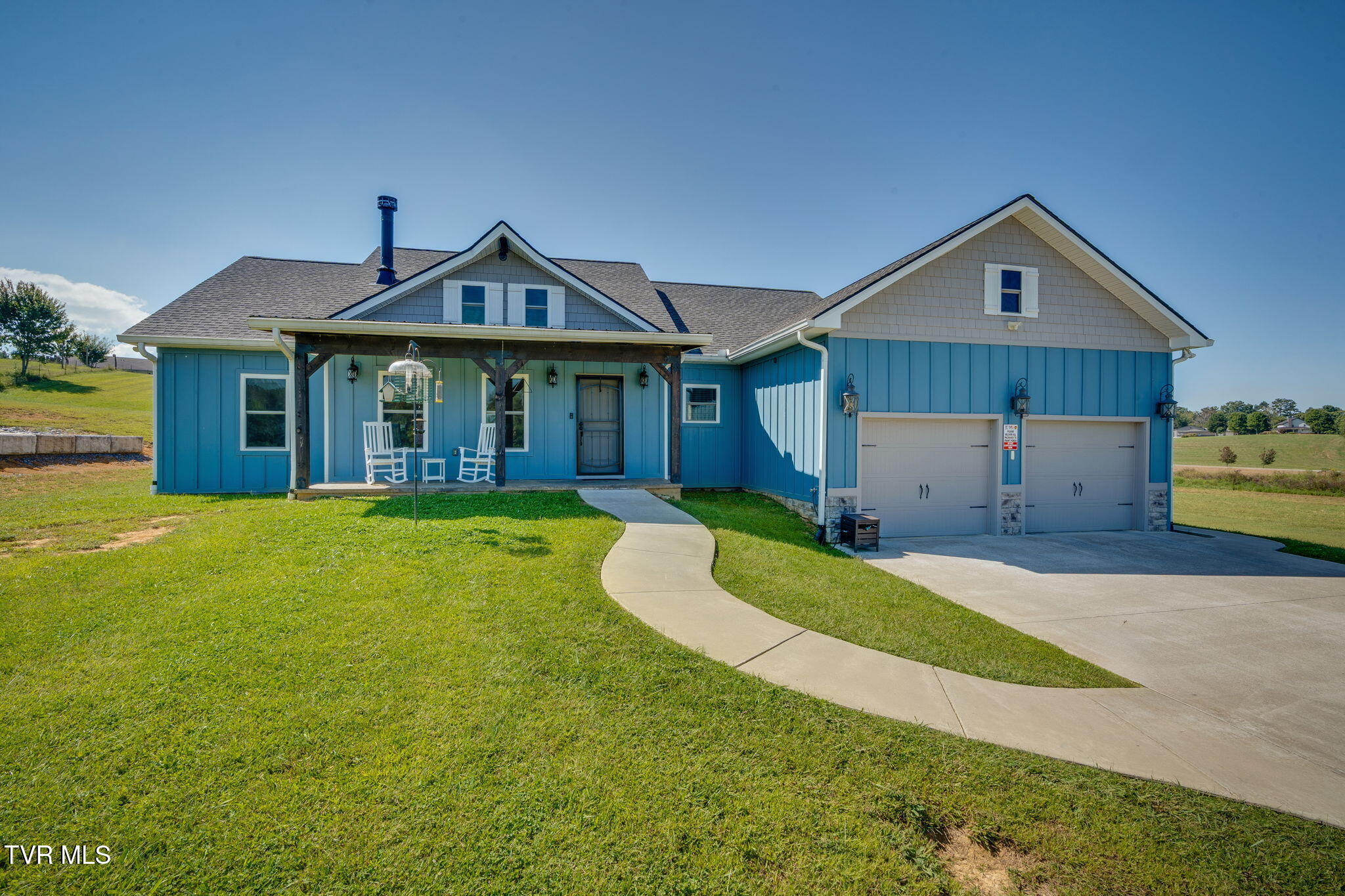 325 Barren Road Chuckey, TN 37641 - Photo 2 of 43 001