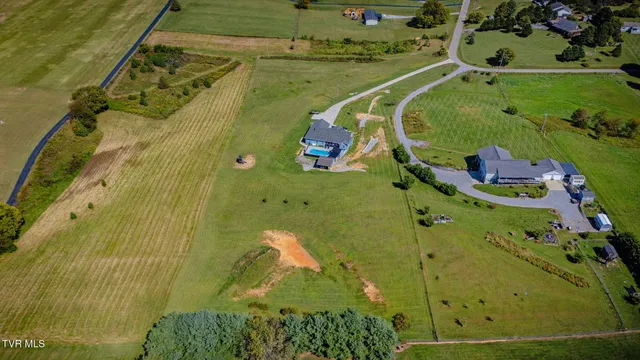 $597,000 | 325 Barren Road, Chuckey, TN 37641