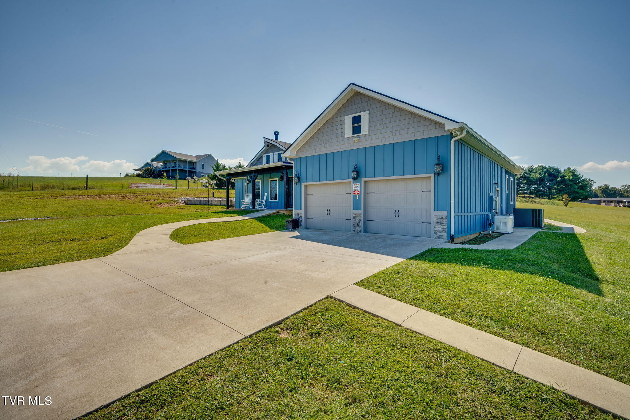 325 Barren Road Chuckey, TN 37641 - Photo 5 of 43 003