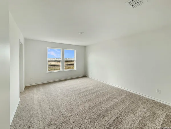 $2,150 | 930 Bluegrass Point, New Braunfels, TX 78130