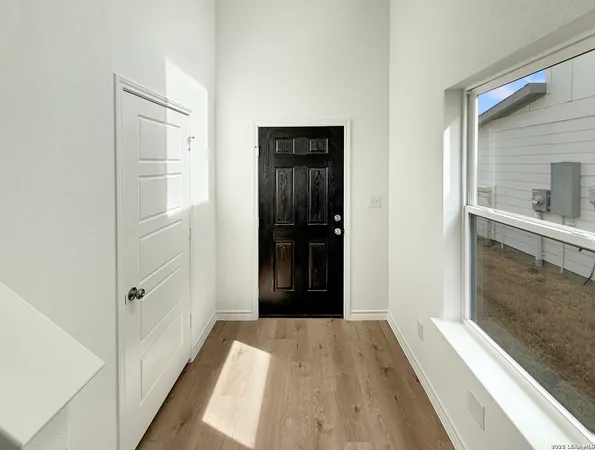 $2,150 | 930 Bluegrass Point, New Braunfels, TX 78130