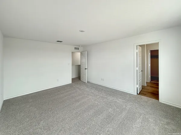 $2,150 | 930 Bluegrass Point, New Braunfels, TX 78130