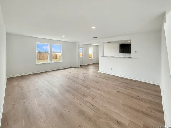 $2,150 | 930 Bluegrass Point, New Braunfels, TX 78130