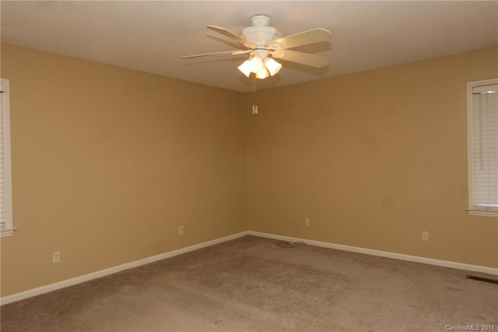 335 Rainbow Circle Clover, SC 29710 - Photo 13 of 16
