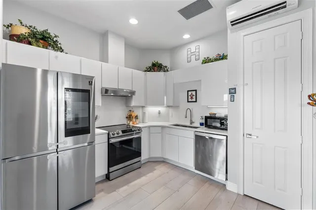 $1,750,000 | 13120 Zori Lane, Windermere, FL 34786