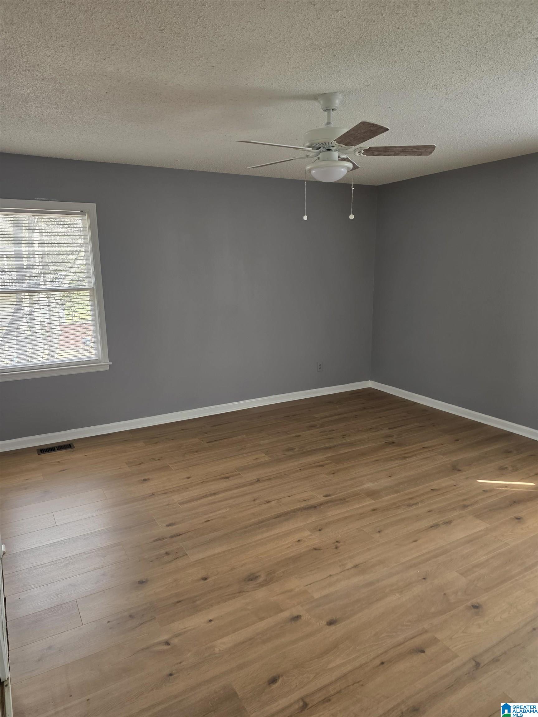 529 Camellia Road Birmingham, AL 35215 - Photo 7 of 16