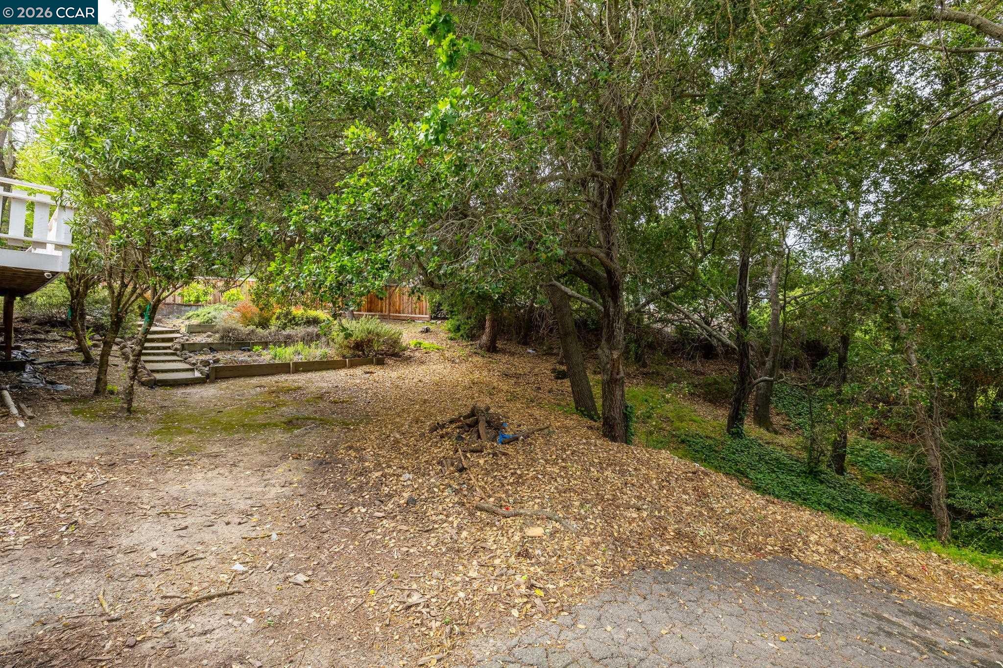 829 Reliez Station Road Lafayette, CA 94549 - Photo 24 of 28