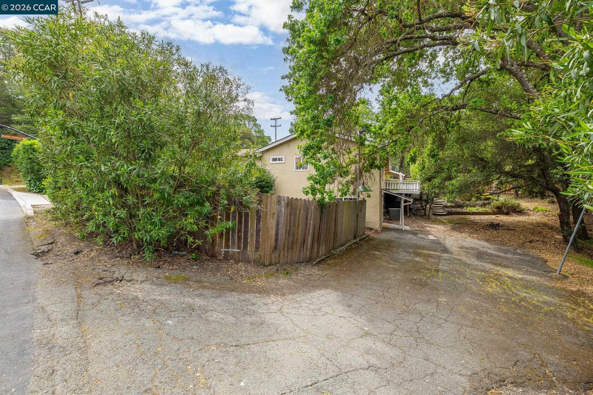 829 Reliez Station Road Lafayette, CA 94549 - Photo 25 of 28