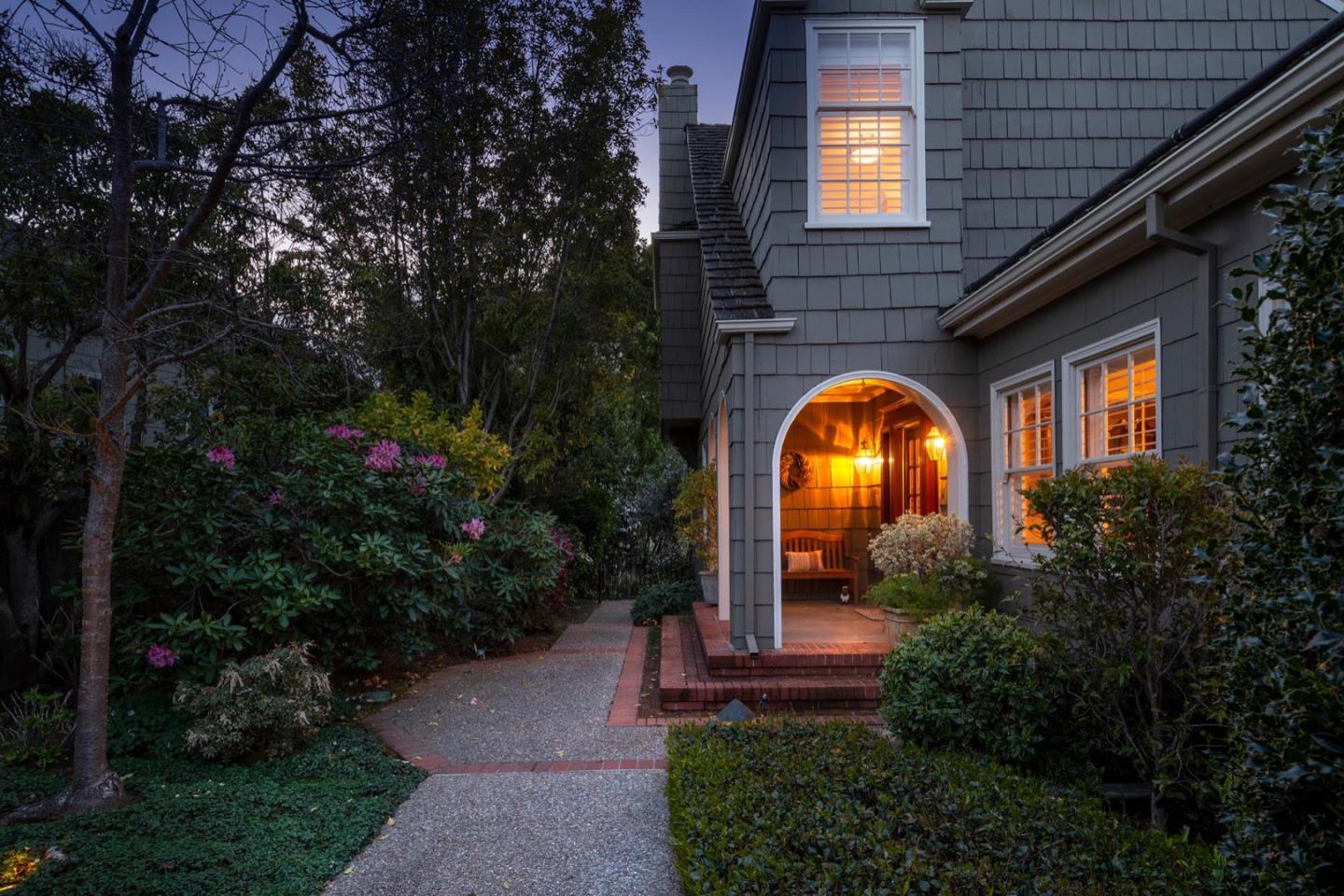 549 Edgewood Road San Mateo, CA 94402 - Photo 4 of 44 a view of a house with a yard and plants