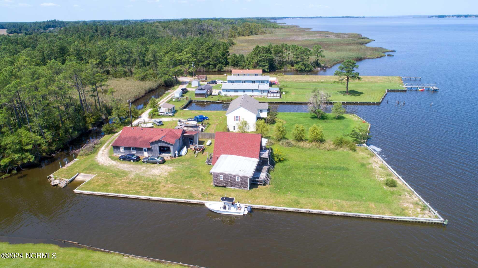 171 Simpson Road Barco, NC 27917 - Photo 13 of 29 171-simpson-rd-barco-web-30