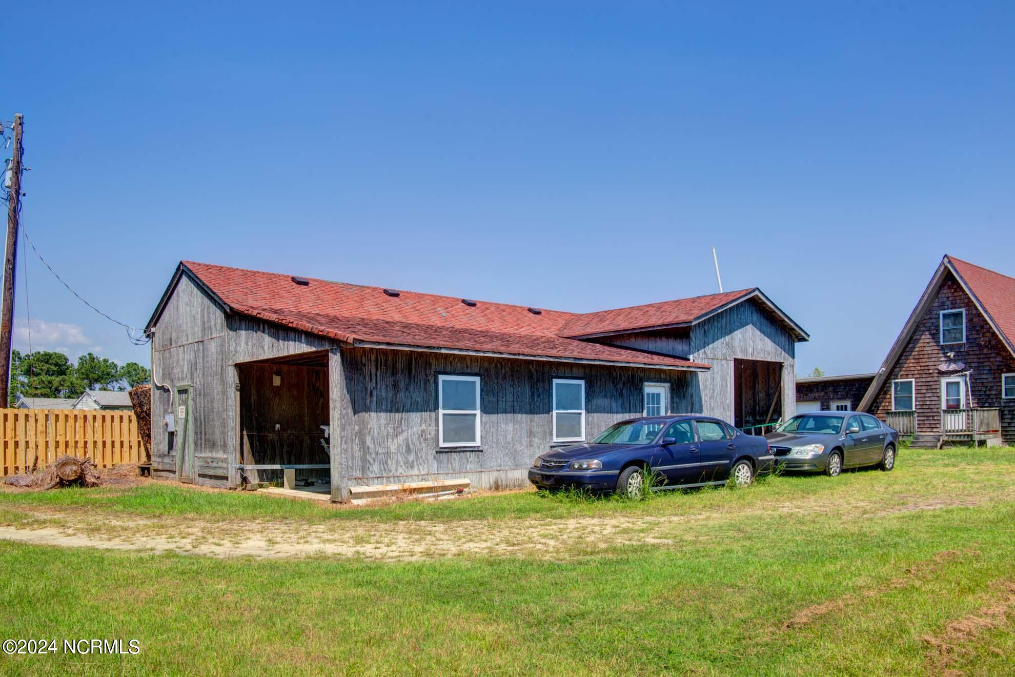 171 Simpson Road Barco, NC 27917 - Photo 5 of 29 171-simpson-rd-barco-web-9