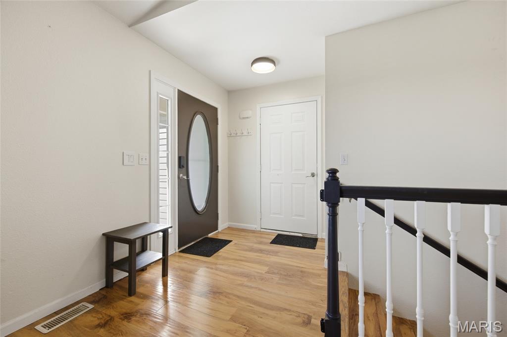 4705 Vandebrook Drive Waterloo, IL 62298 - Photo 5 of 58