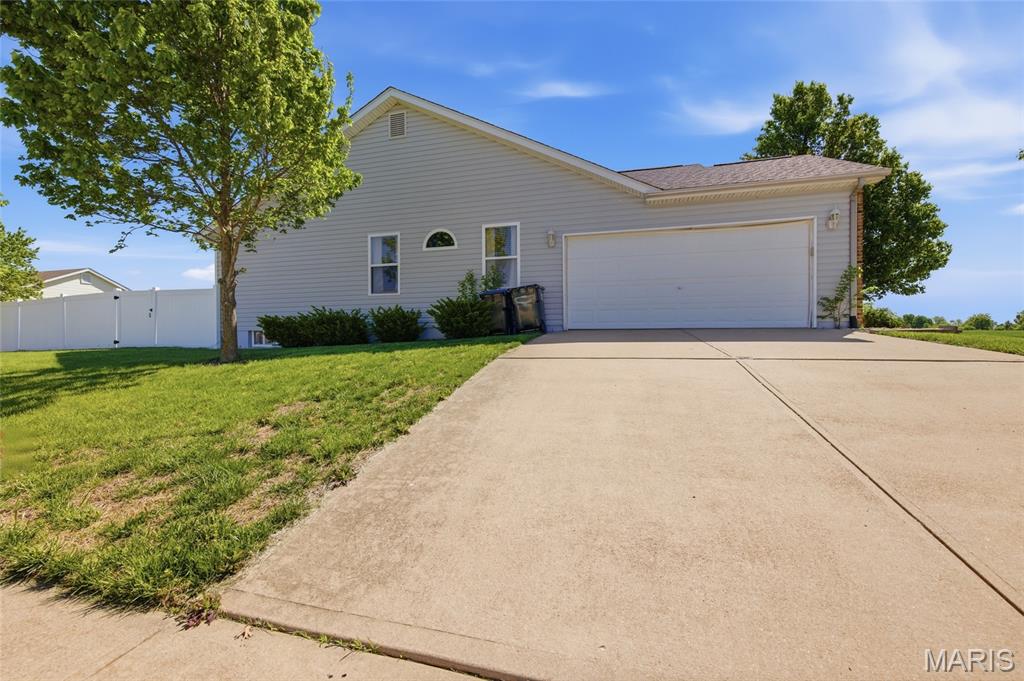 4705 Vandebrook Drive Waterloo, IL 62298 - Photo 56 of 58