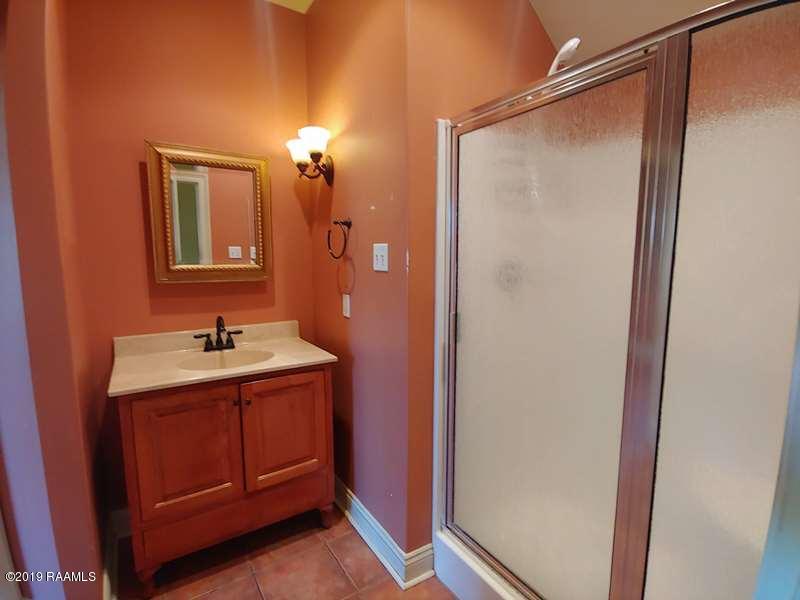 7176 Cemetery Road, Unit A St. Martinville, LA 70582 - Photo 17 of 35 Gallery Image 17