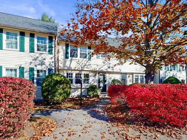 $199,000 | 27 Andrea Lane, Unit 9, Auburn, ME 04210