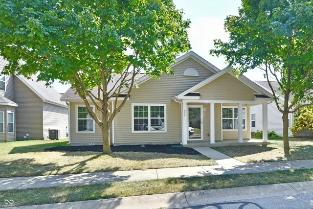 $299,900 | 931 Maidstone Avenue, Westfield, IN 46074