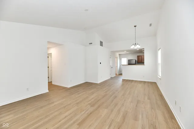 $299,900 | 931 Maidstone Avenue, Westfield, IN 46074