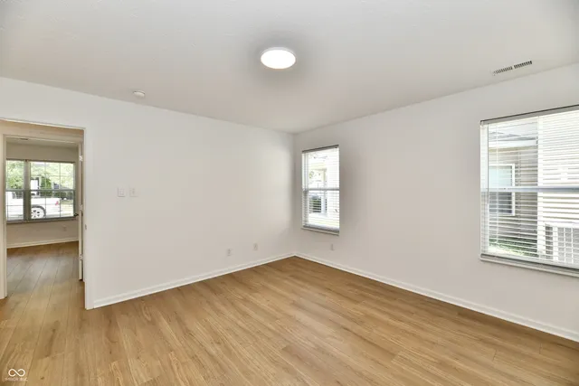 $299,900 | 931 Maidstone Avenue, Westfield, IN 46074