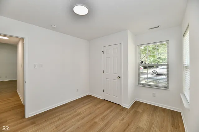 $299,900 | 931 Maidstone Avenue, Westfield, IN 46074