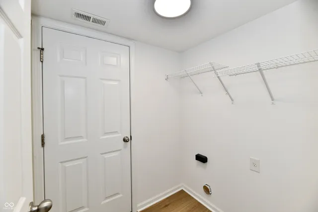 $299,900 | 931 Maidstone Avenue, Westfield, IN 46074